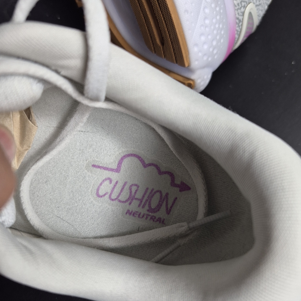 Brooks Ghost 16 Wom Size 10 (D)WIDE  Grey/Pink - Picture 5 of 7